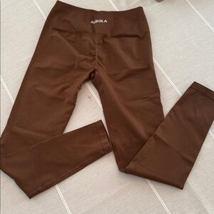 Women’s active leggings